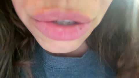 Snapshot of amysmilez chatting on December 2024 05:00:01 PM Amy Smilez online show from December 2024 05:00:01 PM