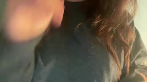 Snapshot of amysmilez chatting on January 2025 12:09:01 PM Amy Smilez online show from January 2025 12:09:01 PM