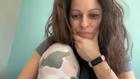 Snapshot of amysmilez chatting on March 2025 05:50:02 PM Amy Smilez online show from March 2025 05:50:02 PM