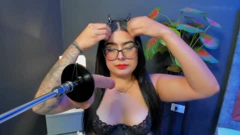 amywhitte_ online show from April 2026 03:44:02 AM