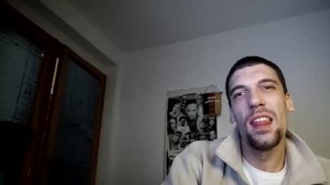 Snapshot of amyyrlikesdeep chatting on December 2024 01:19:01 AM amyyrlikesdeep online show from December 2024 01:19:01 AM