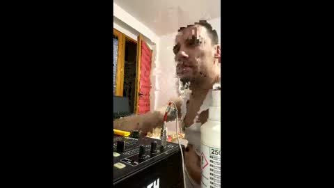 Snapshot of amyyrlikesdeep chatting on September 2025 10:46:02 PM amyyrlikesdeep online show from September 2025 10:46:02 PM