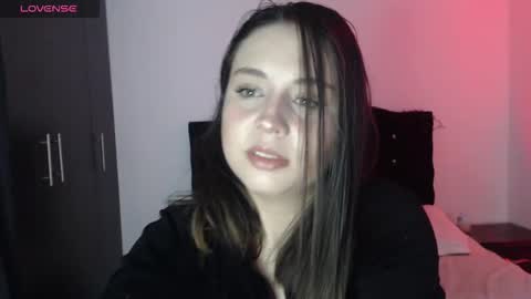 ana_arms_ online show from March 2026 04:22:02 PM