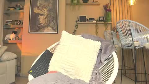 Snapshot of ana_jasper chatting on September 2025 08:09:01 PM Ana Maria online show from September 2025 08:09:01 PM