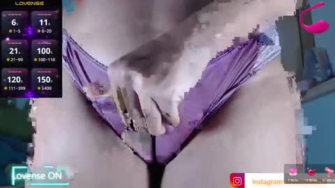 Snapshot of ana_loveee chatting on November 2025 02:10:02 AM Ana lopez - Cameltoe girl online show from November 2025 02:10:02 AM