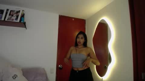 Snapshot of ana_m_ chatting on November 2025 02:35:02 AM Ana online show from November 2025 02:35:02 AM