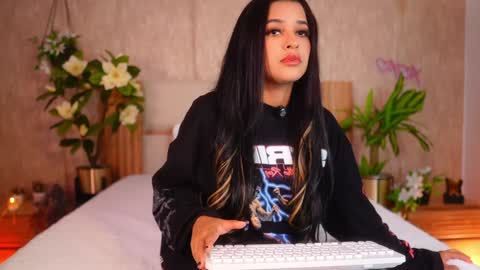 Ana  online show from February 2026 03:35:02 AM