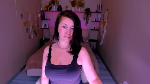 Ana online show from February 2026 10:05:01 AM