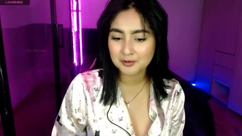 Snapshot of ana_ricciardi chatting on November 2025 04:45:02 AM Ana Ricciardi online show from November 2025 04:45:02 AM