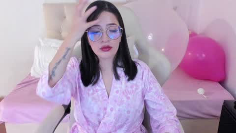 Snapshot of ana_ruuh chatting on January 2025 09:00:01 PM Im anna but you can call me as you want online show from January 2025 09:00:01 PM