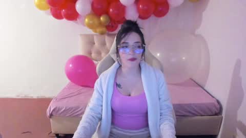 Snapshot of ana_ruuh chatting on February 2025 11:11:01 PM Im anna but you can call me as you want online show from February 2025 11:11:01 PM