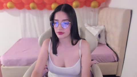 Snapshot of ana_ruuh chatting on February 2025 02:16:02 PM Im anna but you can call me as you want online show from February 2025 02:16:02 PM