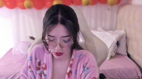 Snapshot of ana_ruuh chatting on February 2025 05:21:01 PM Im anna but you can call me as you want online show from February 2025 05:21:01 PM