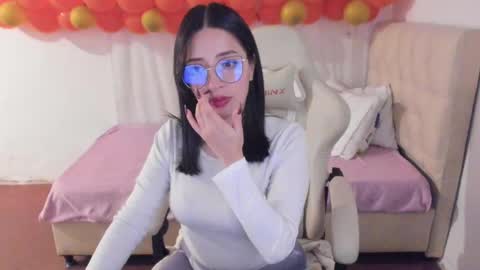 Snapshot of ana_ruuh chatting on February 2025 12:38:02 AM Im anna but you can call me as you want online show from February 2025 12:38:02 AM