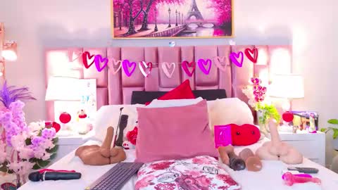 Snapshot of anaa_bellaa chatting on February 2026 12:56:02 PM anaa_bellaa online show from February 2026 12:56:02 PM