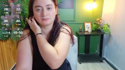 Snapshot of anaa_rosee chatting on July 2026 04:30:01 AM Ana online show from July 2026 04:30:01 AM