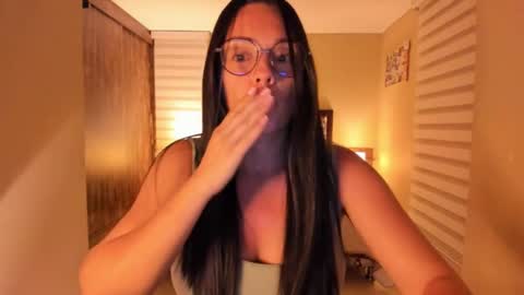 Anabel online show from January 2025 11:44:02 PM