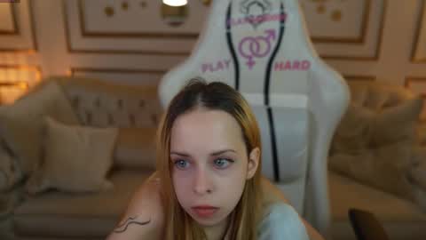 Snapshot of anabel_team054 chatting on October 2025 10:34:02 AM PLAYHARD054 online show from October 2025 10:34:02 AM