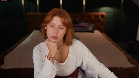 Snapshot of anabel_team054 chatting on November 2025 11:33:02 AM PLAYHARD054 online show from November 2025 11:33:02 AM