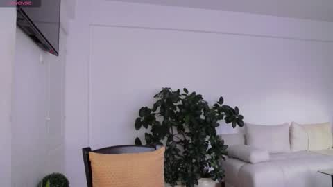 Snapshot of anabelle0904 chatting on December 2025 02:21:01 PM Ana online show from December 2025 02:21:01 PM