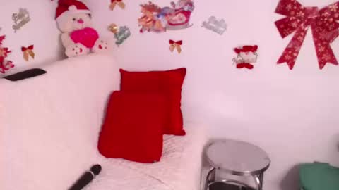 Snapshot of anabellered chatting on December 2024 11:04:02 AM Ana online show from December 2024 11:04:02 AM