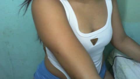 Snapshot of anacarada chatting on April 2026 10:35:02 AM anacarada online show from April 2026 10:35:02 AM