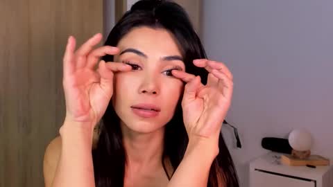 Ana Henao or Annie... Follow me ahenaocb Insta  X online show from October 2025 08:32:02 PM