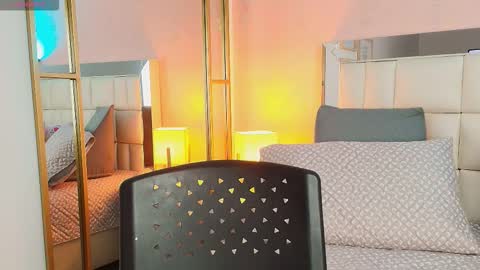 Anahi  online show from January 2026 07:41:01 PM