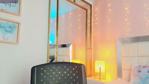 Anahi  online show from March 2026 08:04:02 PM