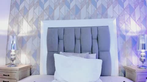   online show from March 2025 02:32:01 PM