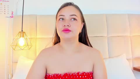 Snapshot of anaisclarkx chatting on December 2024 02:25:02 PM Anais clark online show from December 2024 02:25:02 PM