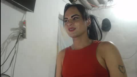 Analia smith online show from April 2026 09:39:33 PM