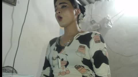 Snapshot of analia_smith chatting on May 2026 06:14:01 PM Analia smith online show from May 2026 06:14:01 PM