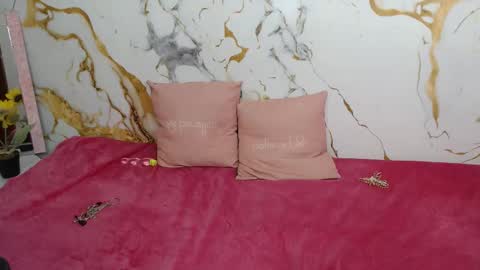 Snapshot of analiz_ chatting on February 2026 01:32:01 AM analiz_ online show from February 2026 01:32:01 AM