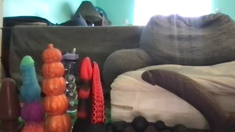 Mandy online show from December 2025 07:53:02 PM