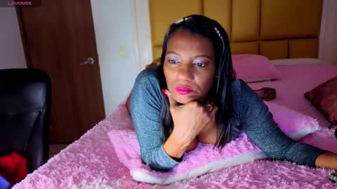 Snapshot of anamaar chatting on October 2025 11:58:02 AM Ana online show from October 2025 11:58:02 AM