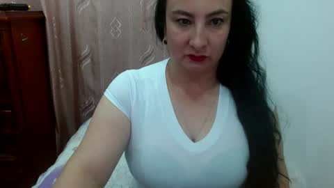 Snapshot of anamaria288 chatting on July 2026 03:32:02 AM anamaria288 online show from July 2026 03:32:02 AM