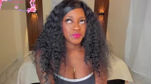 A N A  my connection hours are from 600 pm to 12 pm Colombian time online show from September 2025 02:38:01 AM