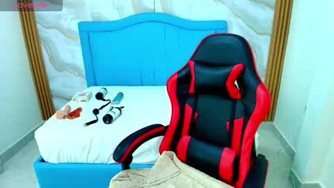 Snapshot of anapau_cooper chatting on September 2025 01:27:02 AM A N A P A U L A online show from September 2025 01:27:02 AM