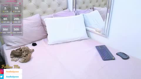 Anastasia Redgrave online show from March 2026 08:18:02 AM