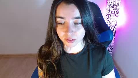 ana 3 online show from November 2025 02:43:02 AM