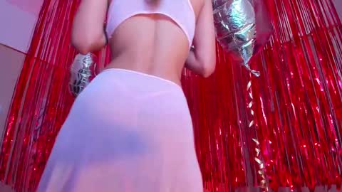 Snapshot of anaskinny chatting on February 2025 07:39:01 PM Ana online show from February 2025 07:39:01 PM