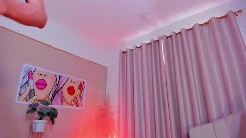 Snapshot of anaskinny chatting on February 2025 07:58:02 PM Ana online show from February 2025 07:58:02 PM