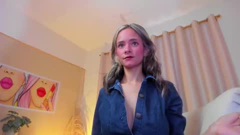 Snapshot of anaskinny chatting on September 2025 07:37:02 PM Ana online show from September 2025 07:37:02 PM