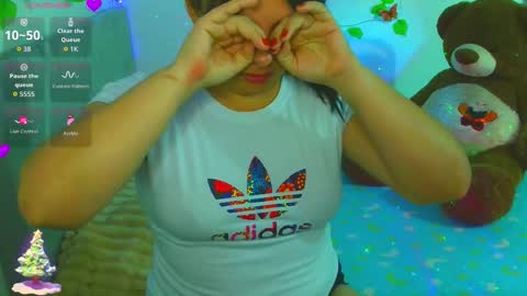 Ana online show from December 2025 10:27:02 PM