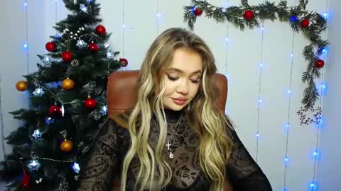Snapshot of anastacyyellig chatting on December 2024 12:33:01 AM anastacyyellig online show from December 2024 12:33:01 AM