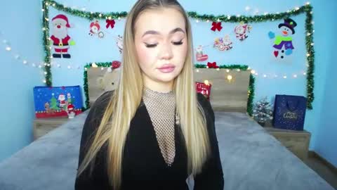 Snapshot of anastacyyellig chatting on December 2024 06:03:02 AM anastacyyellig online show from December 2024 06:03:02 AM