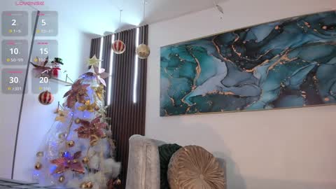 Snapshot of anastalin chatting on December 2024 11:49:01 PM Ana Stalin online show from December 2024 11:49:01 PM