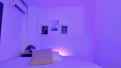 Ana online show from April 2026 07:33:02 PM