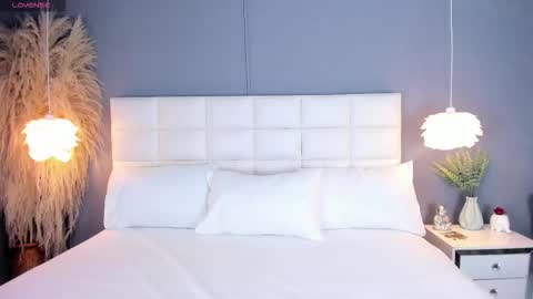 A N A S T A S I A online show from November 2025 12:11:02 PM